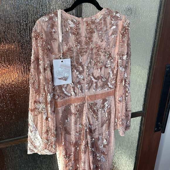 Mac Duggal SEQUINED FAUX WRAP SPLIT LONG SLEEVE GOWN size 4 NEW $598 - Picture 14 of 17